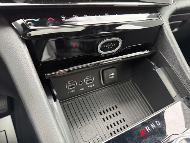 New 2026 Jeep Grand Cherokee Altitude AWD/4WD image 28