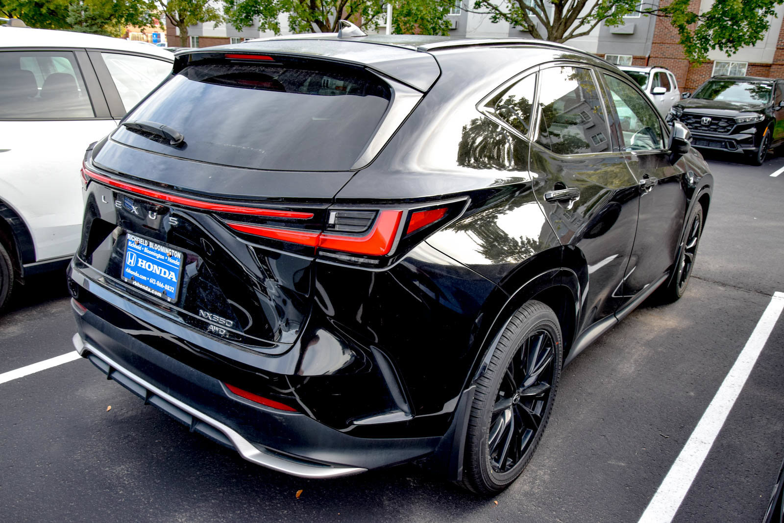 Used 2024 Lexus NX 350 F Sport AWD/4WD image 4