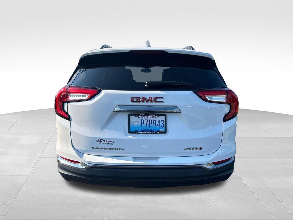 Used 2022 GMC Terrain AT4 AWD/4WD image 4