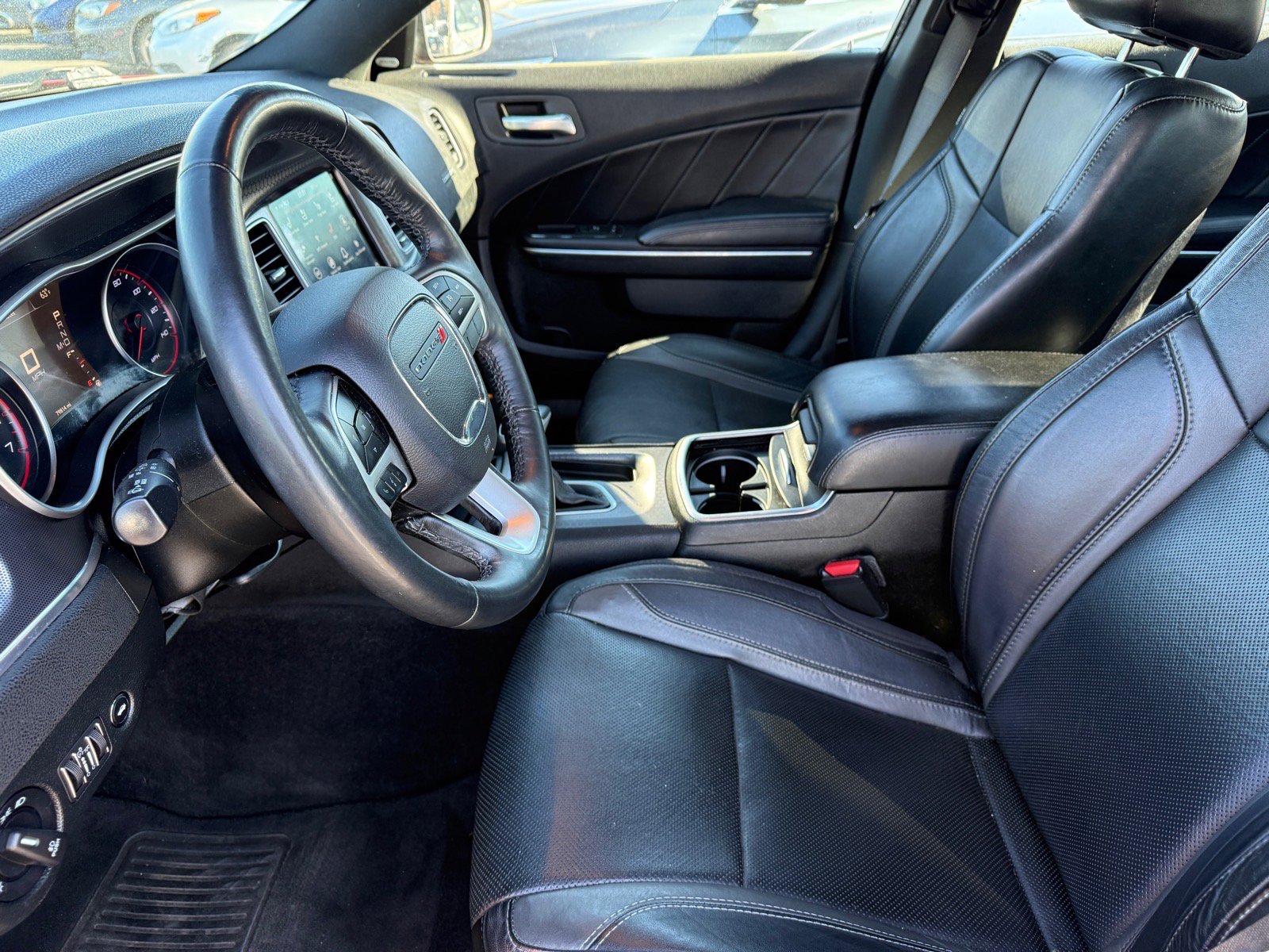 Used 2018 Dodge Charger SXT Plus w/ Quick Order Package 29J RWD image 11