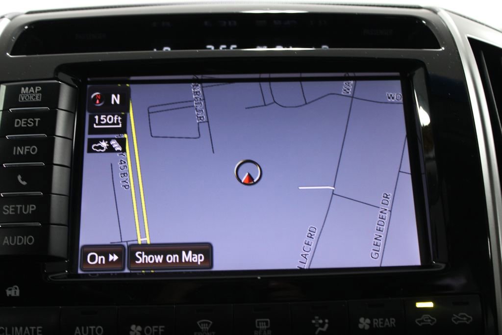 Used 2013 Toyota Land Cruiser AWD/4WD image 47