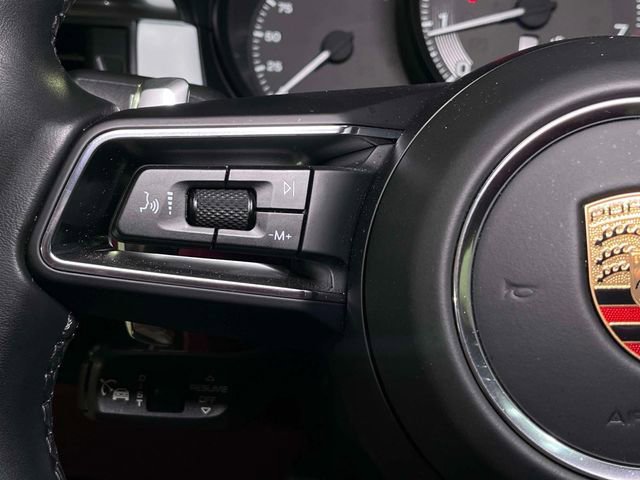 Certified 2023 Porsche Macan Turbo image 40