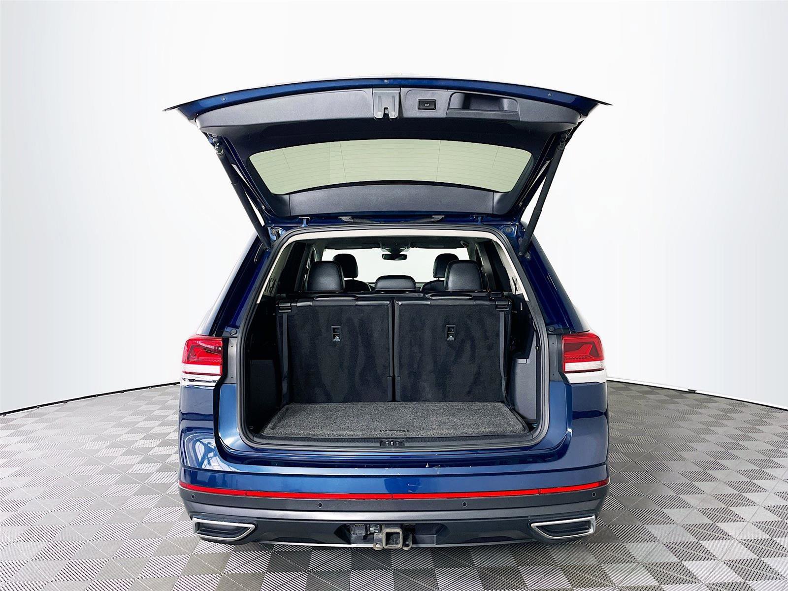 Used 2021 Volkswagen Atlas SEL image 30