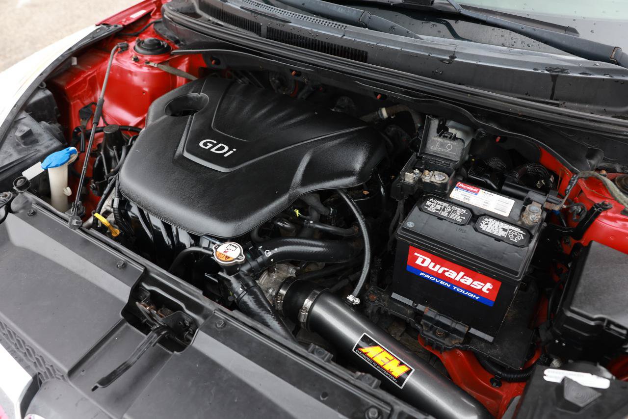 Used 2013 Hyundai Veloster w/ Style Pkg FWD image 40