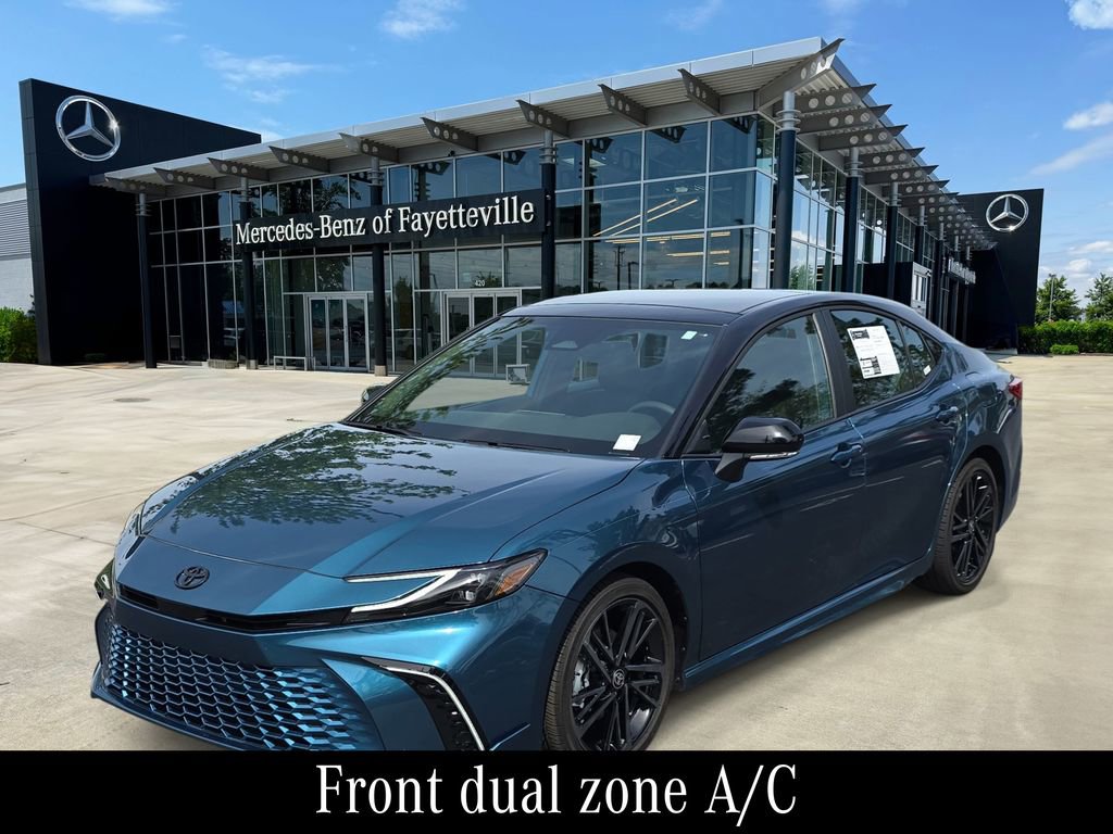 Used 2025 Toyota Camry XSE image 1