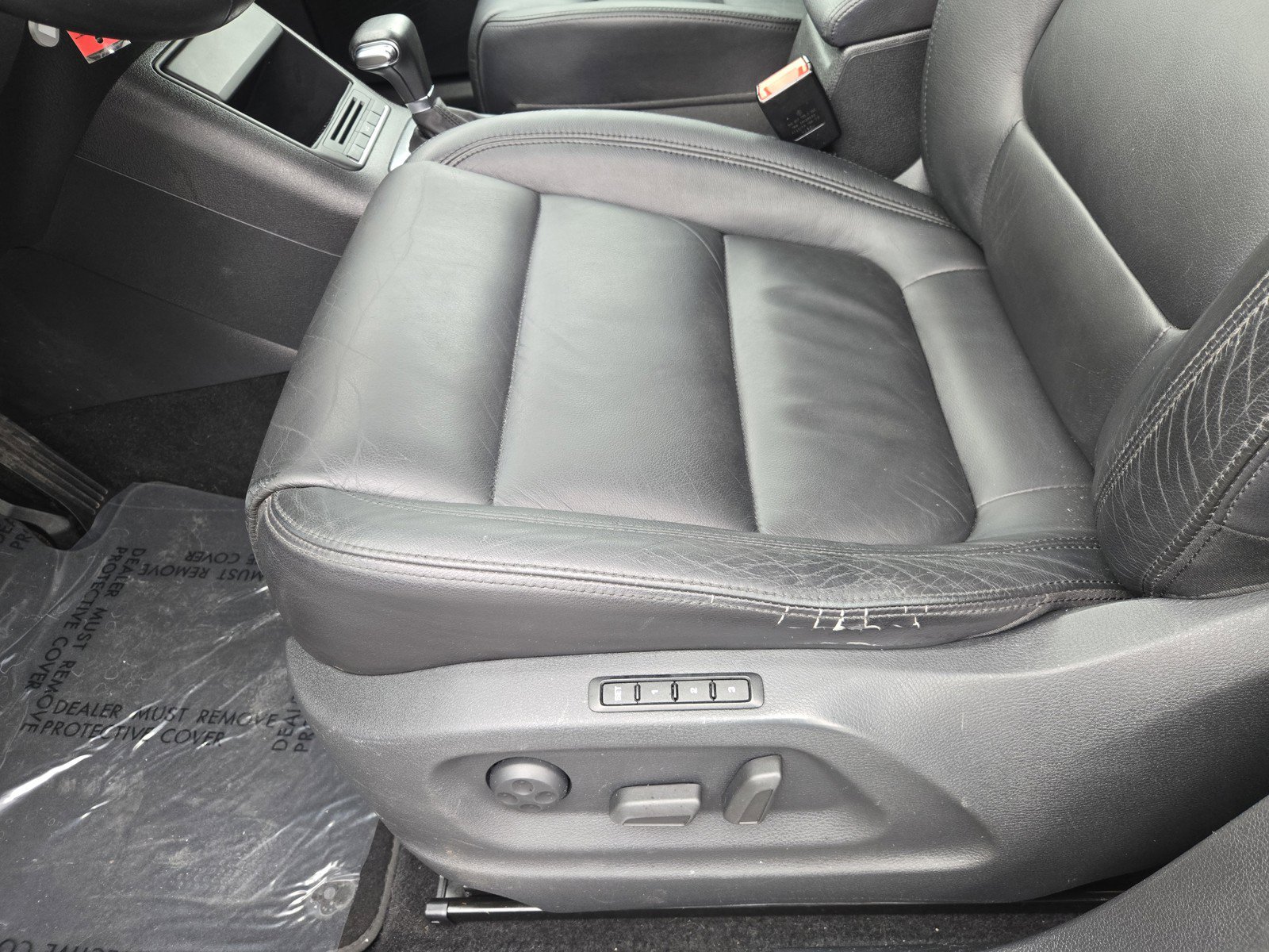 Used 2009 Volkswagen Tiguan SE AWD/4WD image 16