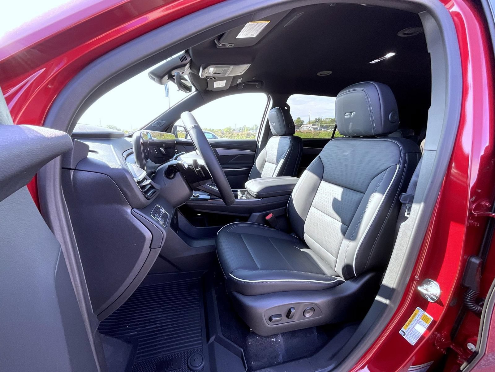 New 2026 Buick Enclave Sport Touring w/ Power Package FWD image 10