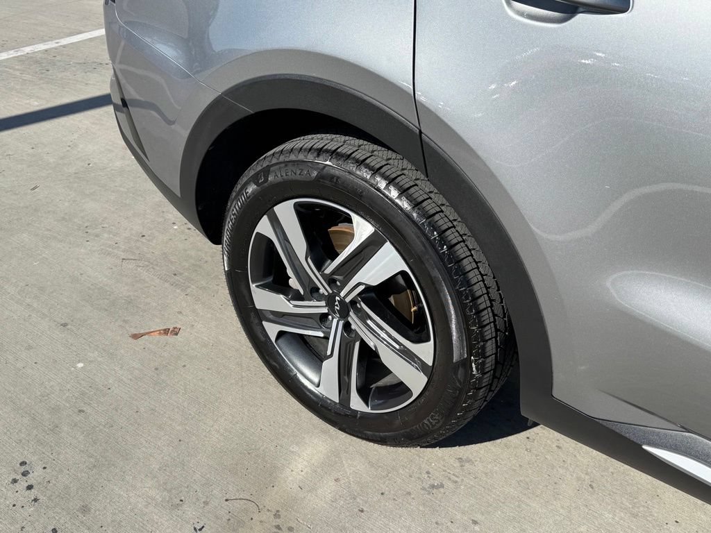 Used 2023 Kia Sorento EX w/ Panoramic Sunroof Package AWD/4WD image 25
