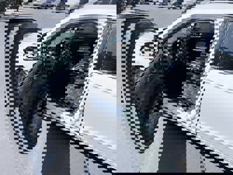 Used 2018 Ford Fusion S w/ Equipment Group 101A image 16