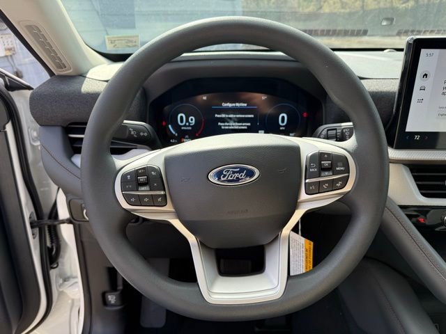 Used 2026 Ford Explorer Active AWD/4WD image 13