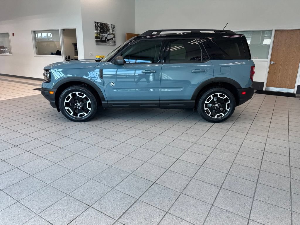Used 2022 Ford Bronco Sport Outer Banks w/ Tech Package AWD/4WD image 9