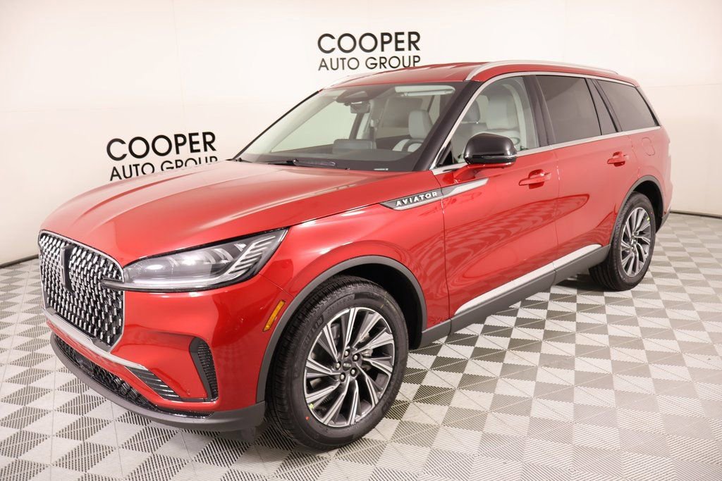 New 2026 Lincoln Aviator AWD image 10