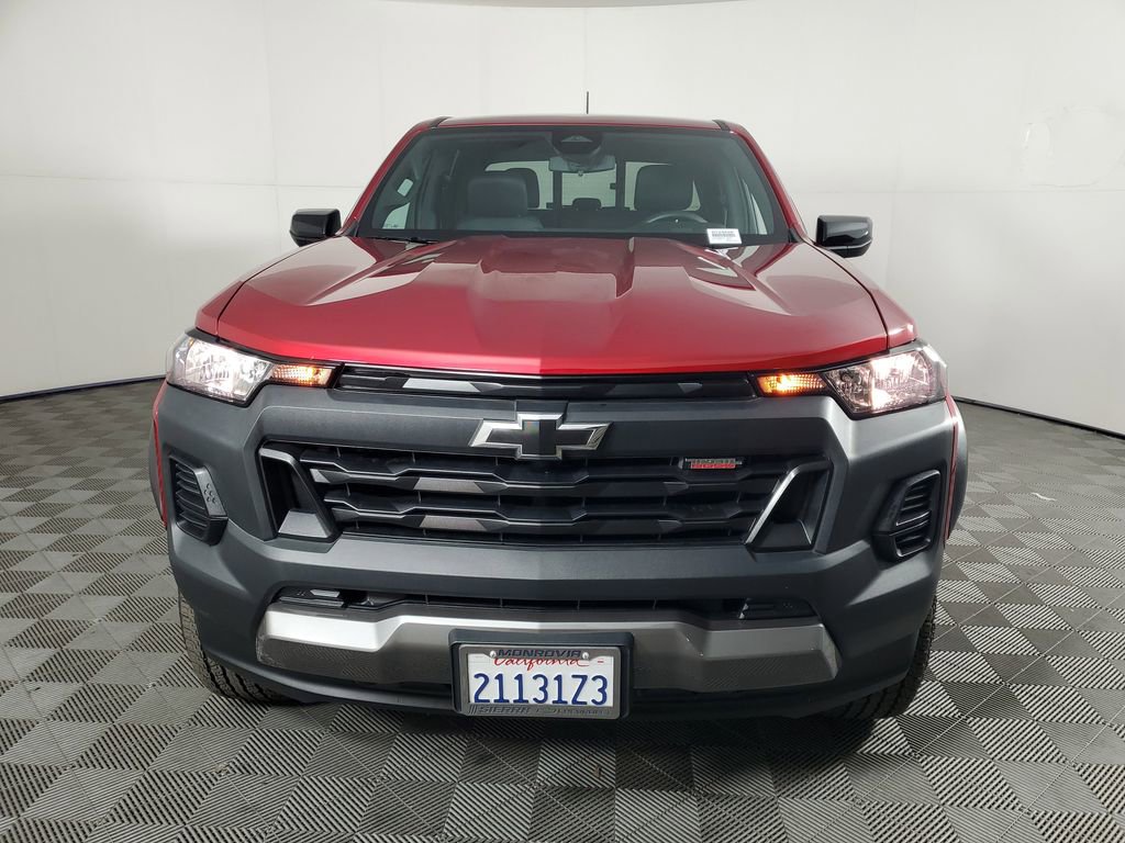 Used 2024 Chevrolet Colorado Trail Boss w/ Advanced Trailering Package image 9