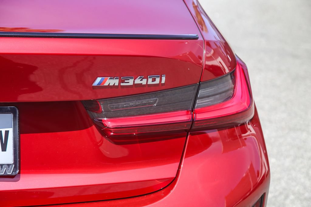 Used 2025 BMW M340i xDrive AWD/4WD image 7