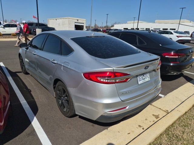 Used 2019 Ford Fusion SE w/ Equipment Group 151A image 5