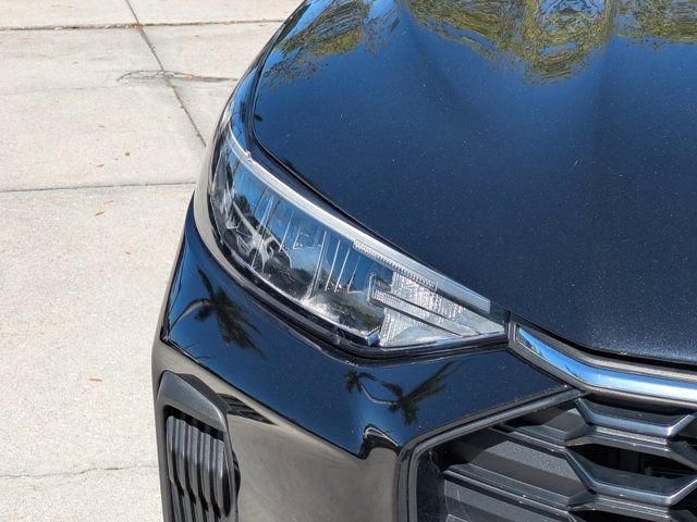 Certified 2023 Ford Escape ST-Line image 9