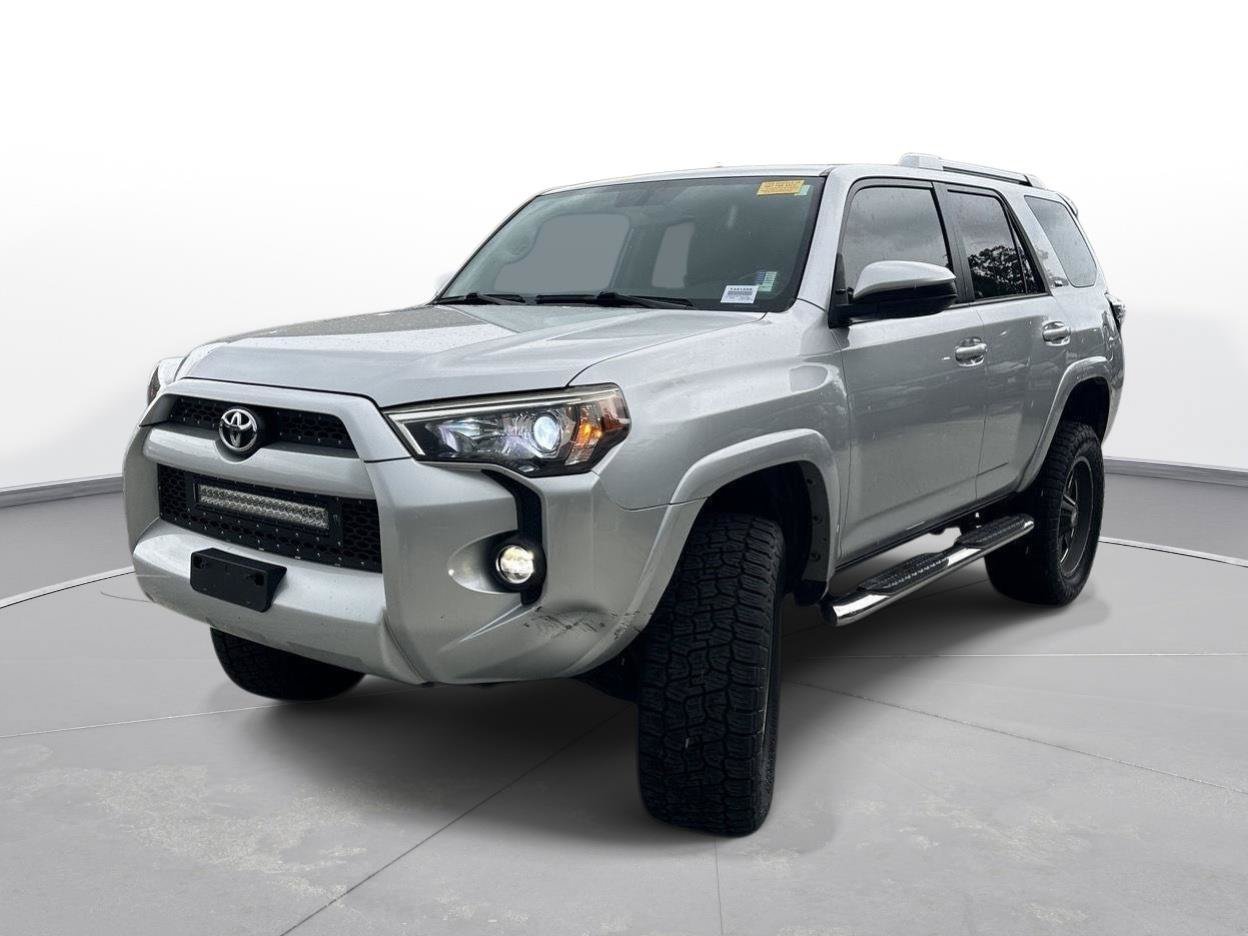 Used 2015 Toyota 4Runner SR5 AWD/4WD video 2