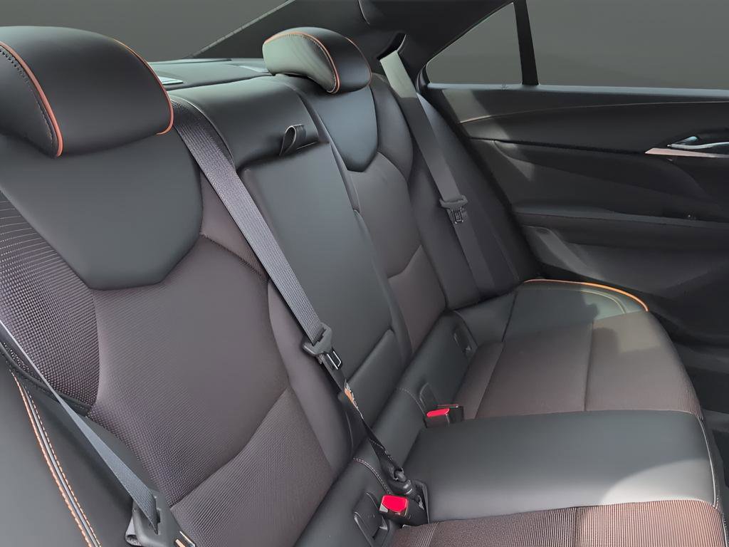 Used 2022 Cadillac CT4 V w/ LPO, ONYX Package image 24