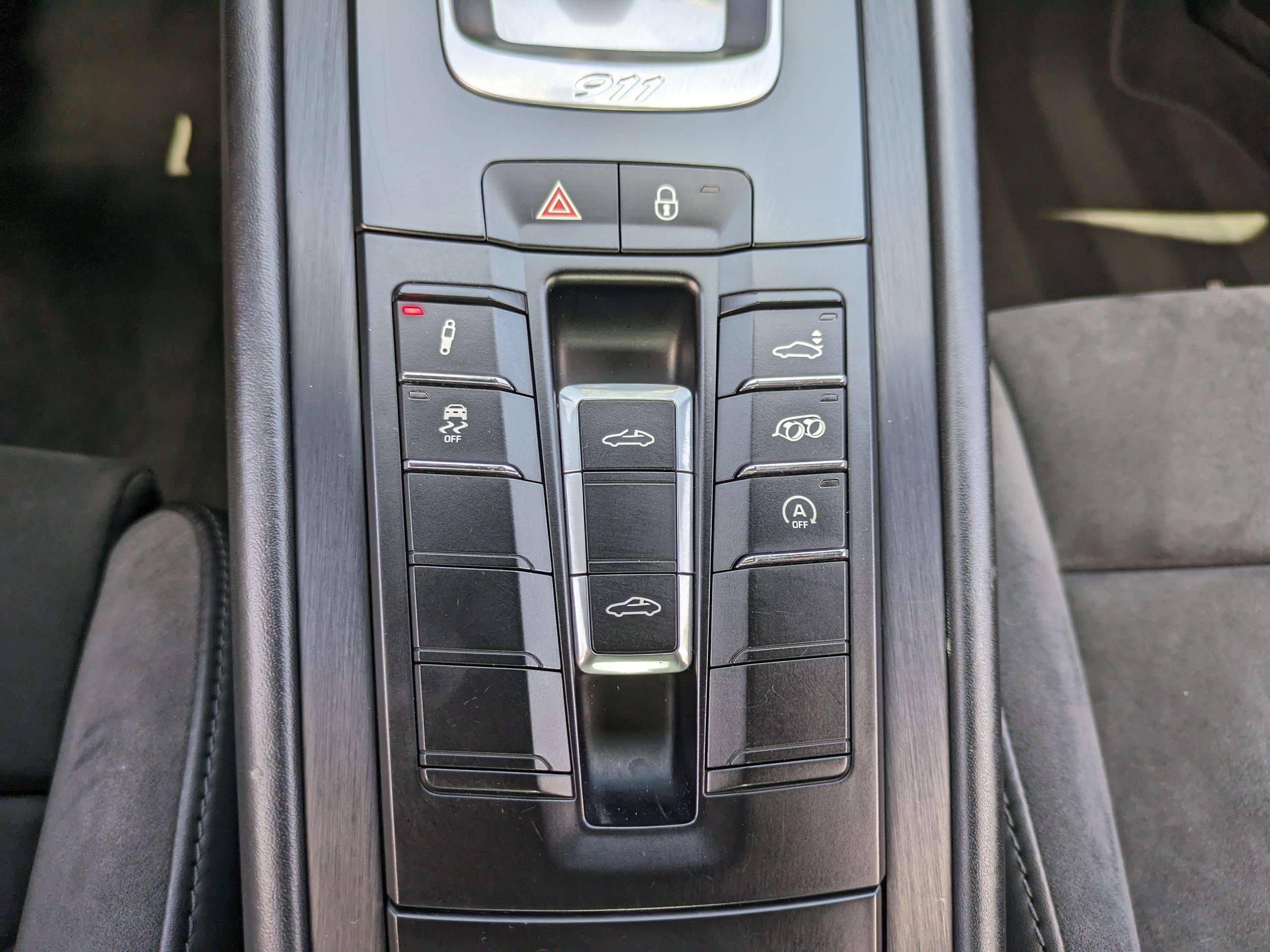 Used 2018 Porsche 911 Targa 4 GTS AWD/4WD image 24