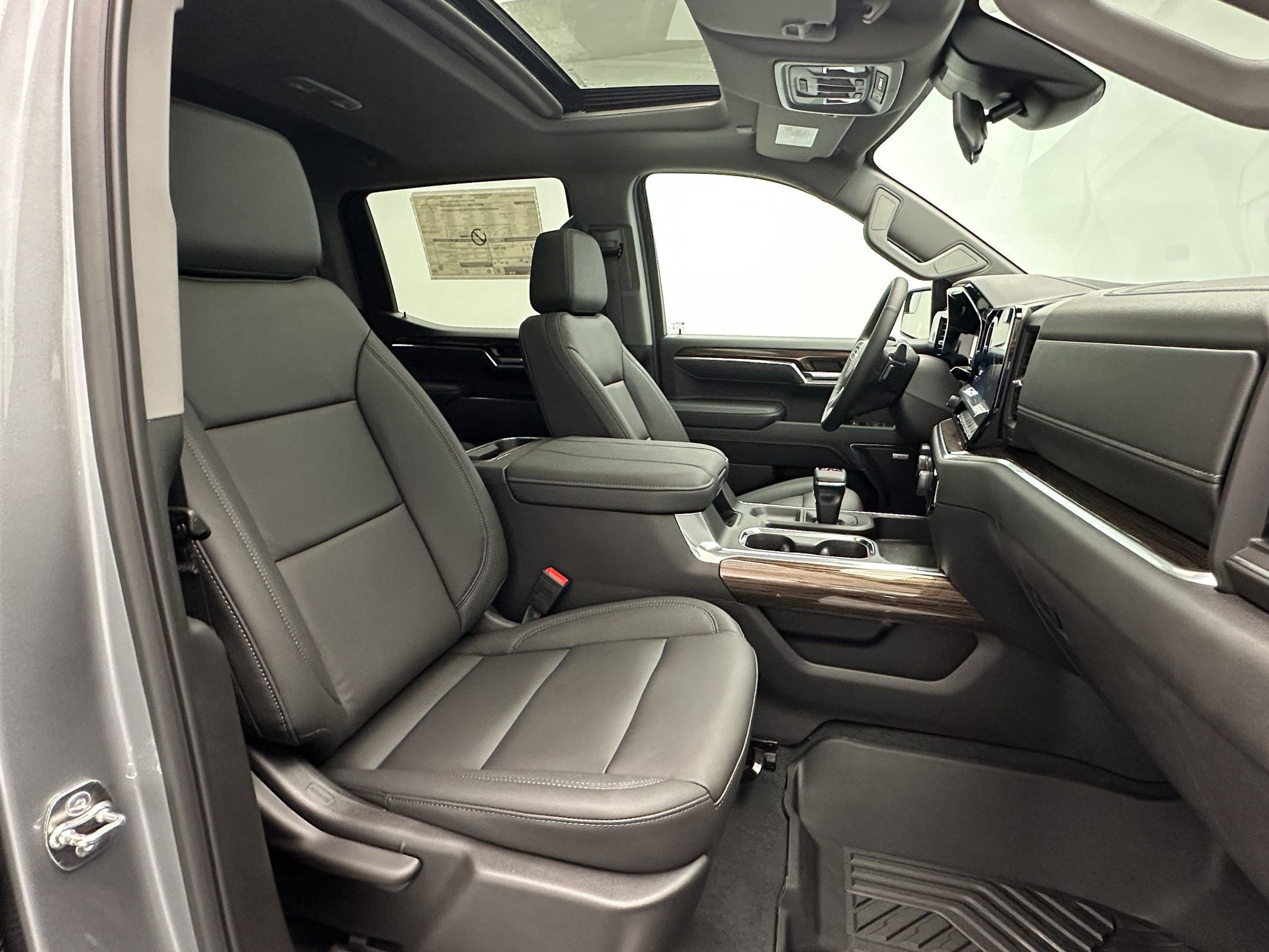 New 2026 Chevrolet Silverado 1500 LT Trail Boss w/ Convenience Package II AWD/4WD image 26