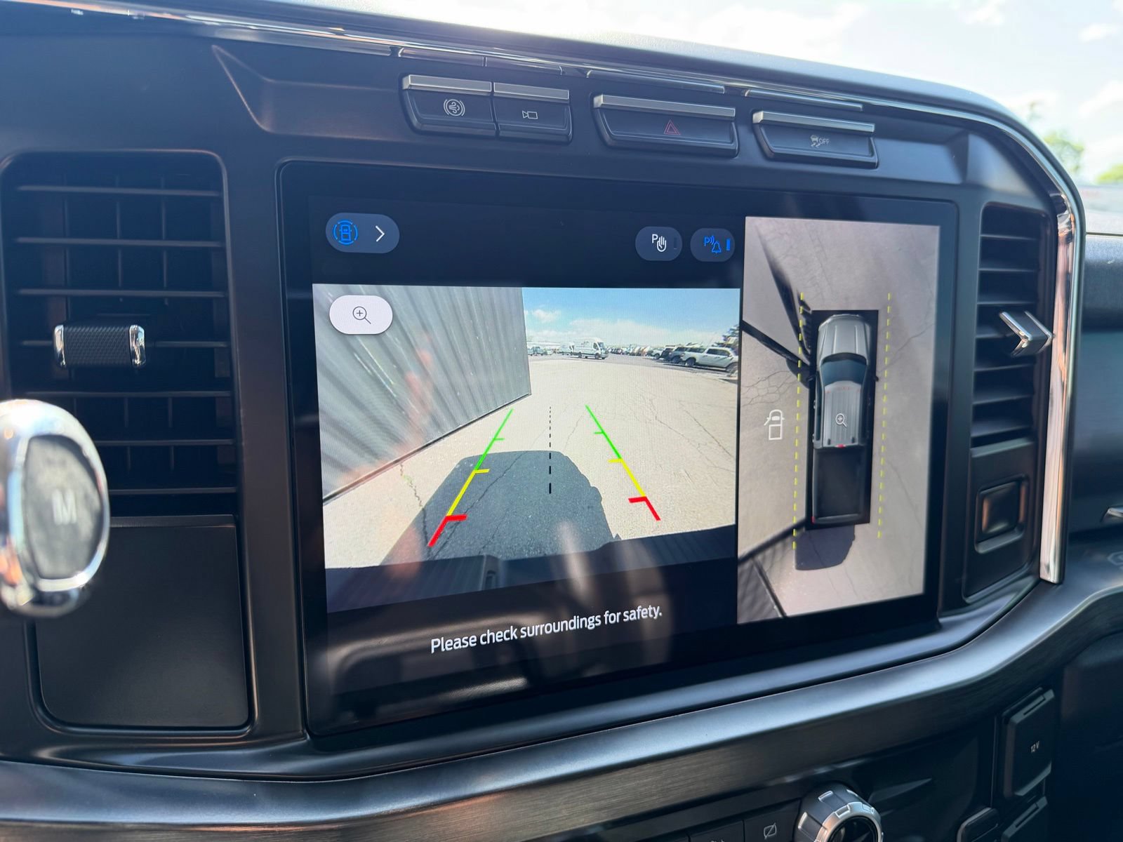 Used 2023 Ford F350 Lariat AWD/4WD image 20
