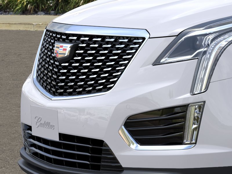 New 2026 Cadillac XT5 Luxury w/ LPO, Floor Liner Package AWD/4WD image 13