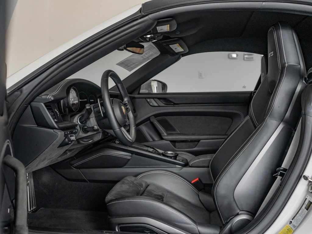 Certified 2024 Porsche 911 Carrera GTS w/ Premium Package image 5