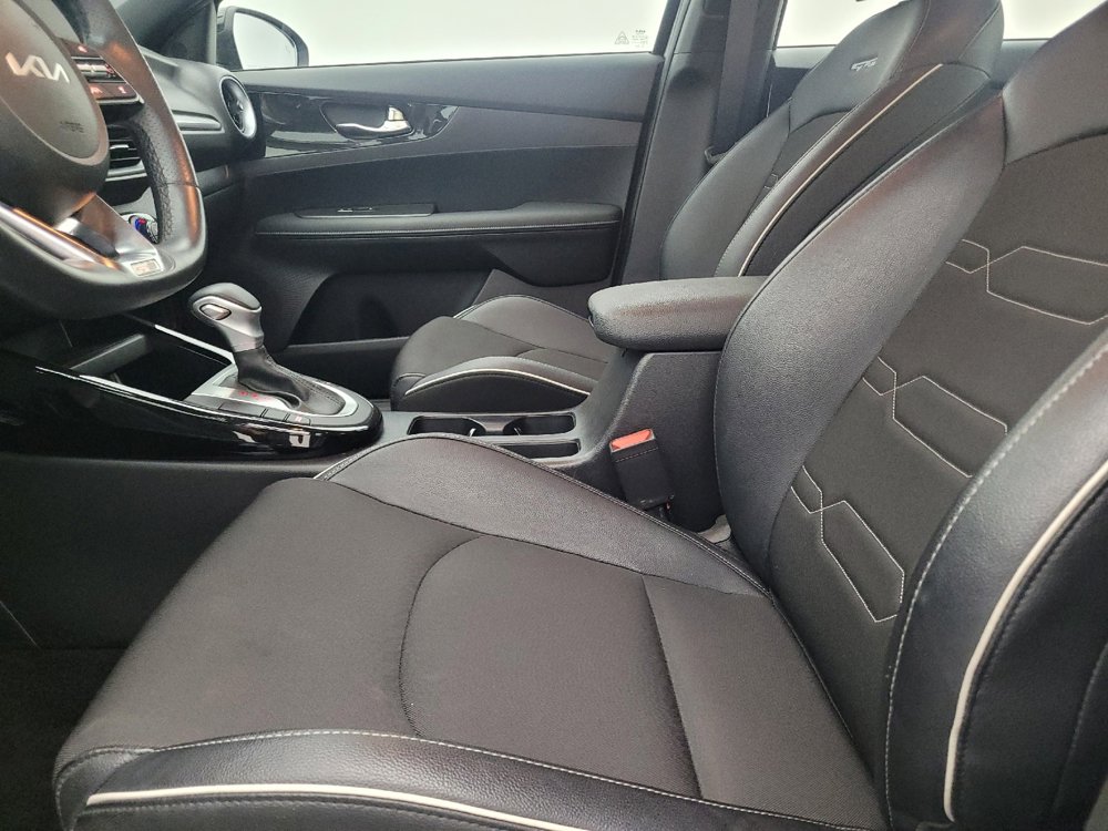 Used 2024 Kia Forte GT-Line image 17