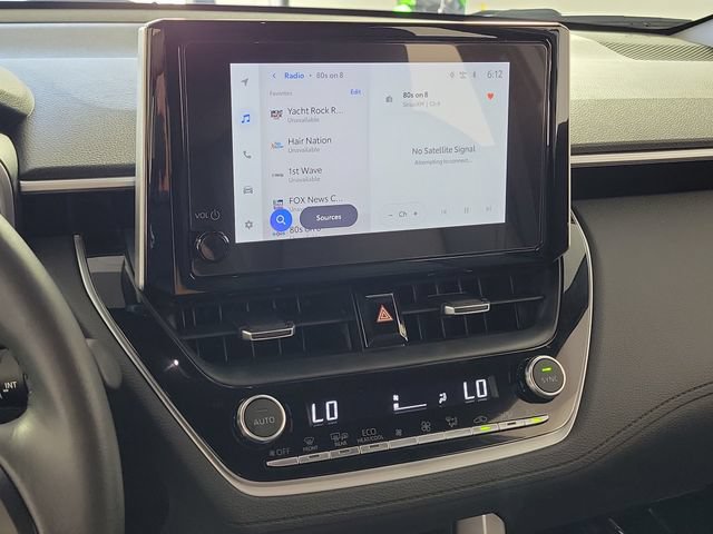 Used 2025 Toyota Corolla Cross AWD Hybrid w/ Convenience Package image 30