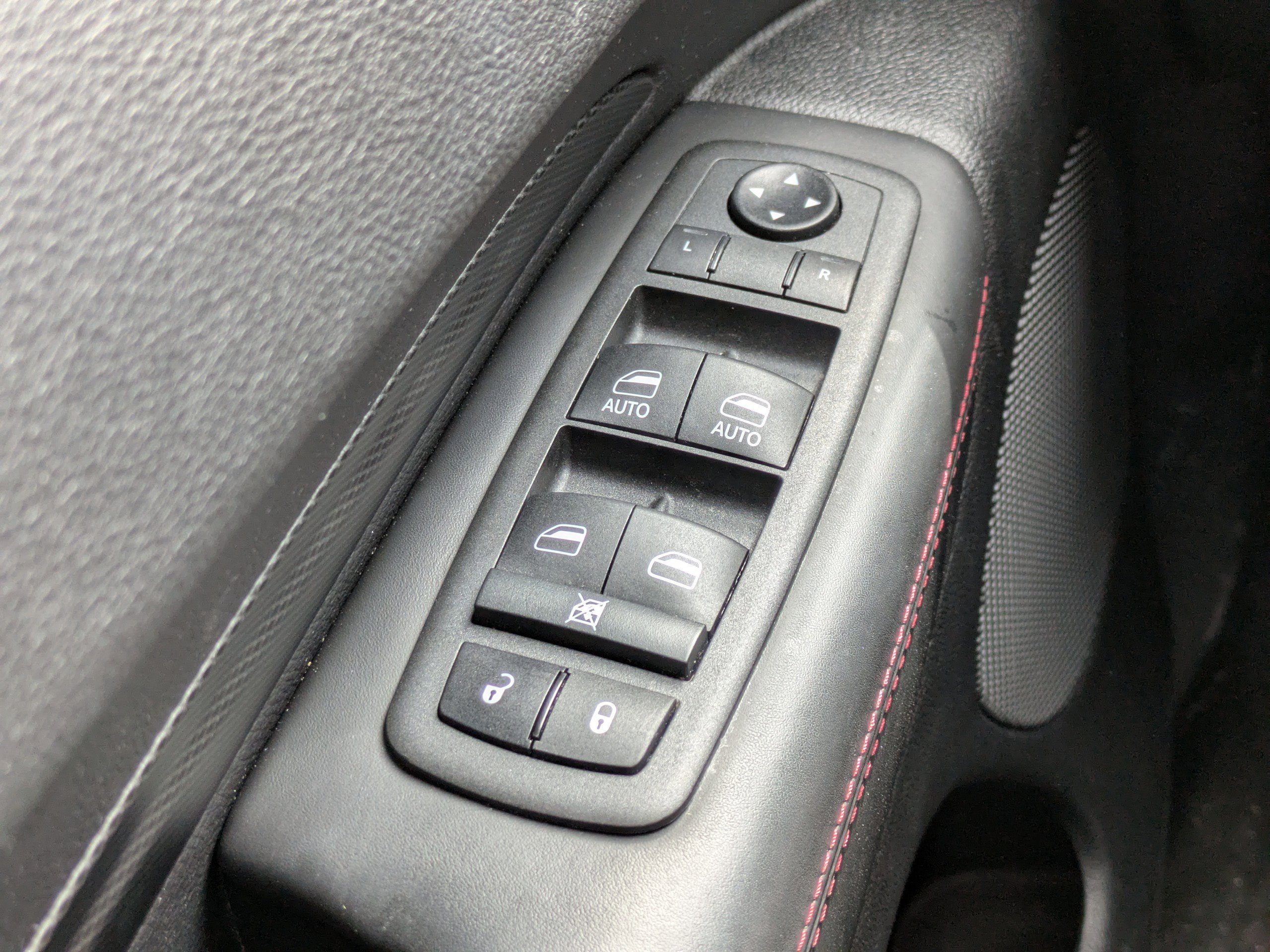 Used 2021 Dodge Durango R/T w/ Blacktop Package image 20