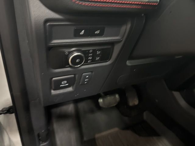 Used 2024 Ford Expedition Max Limited image 13