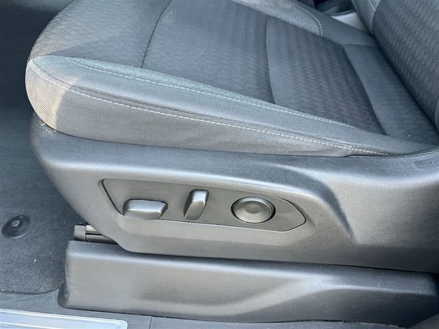 Used 2023 GMC Sierra 1500 Elevation image 18