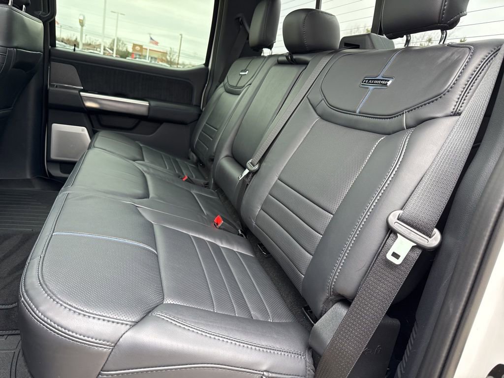 Used 2025 Ford F450 Platinum w/ FX4 Off-Road Package image 10