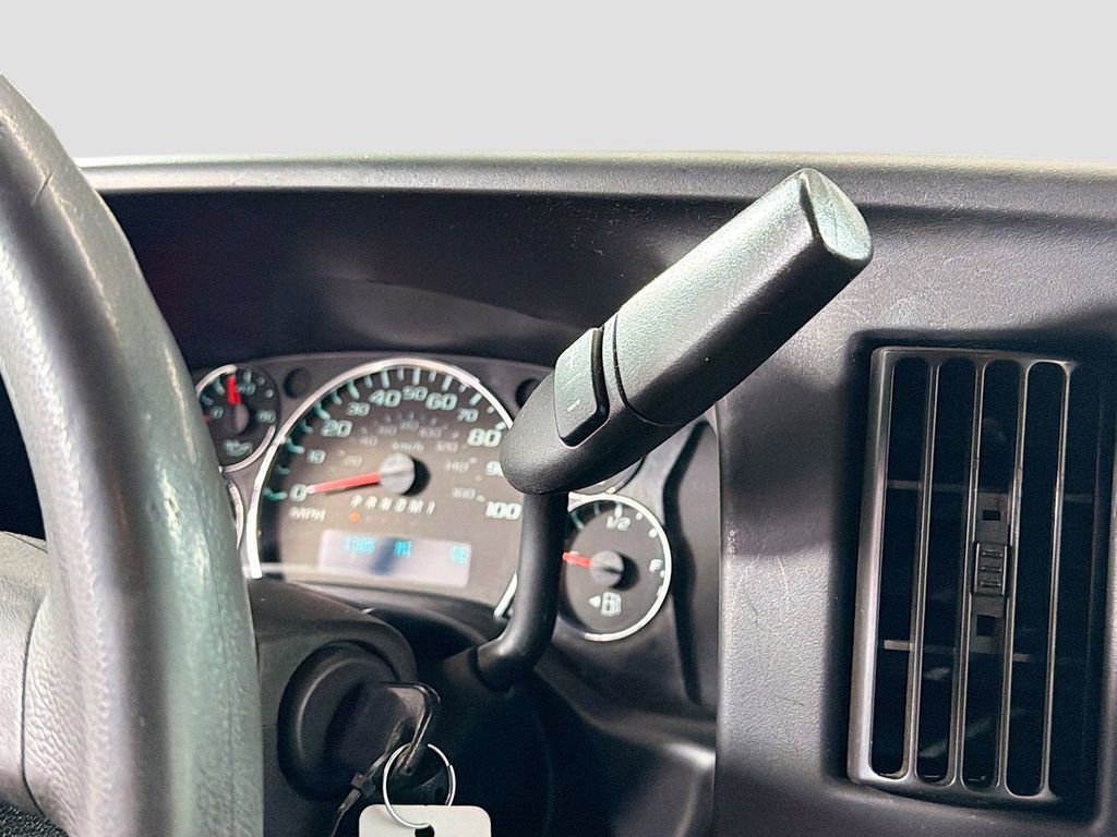 Used 2018 Chevrolet Express 3500 LT w/ LT Preferred Equipment Group RWD image 18