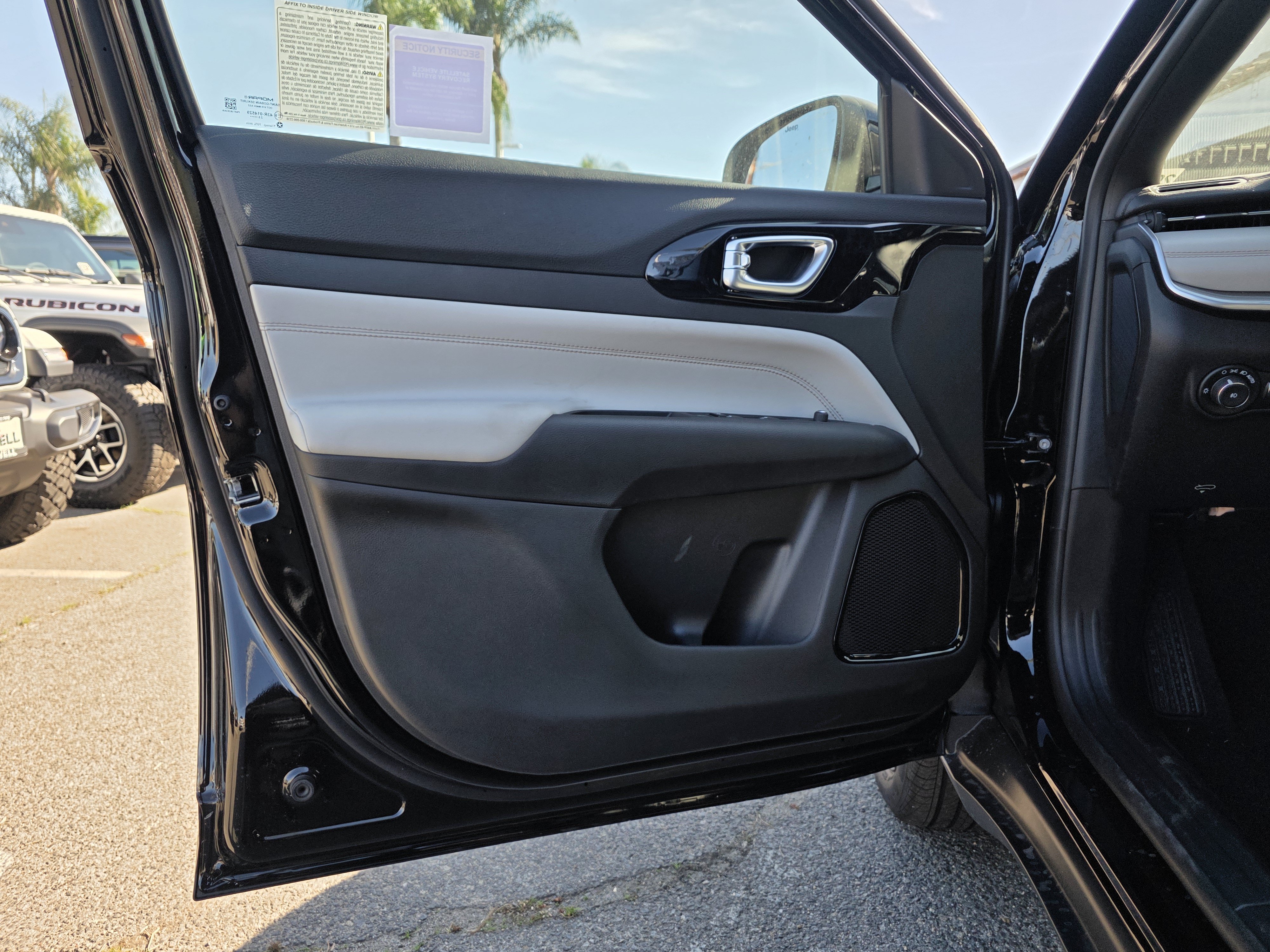 New 2026 Jeep Compass Limited AWD/4WD image 9