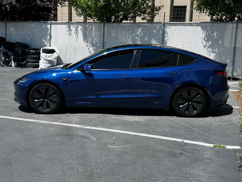 Used 2025 Tesla Model 3 Long Range AWD/4WD image 4