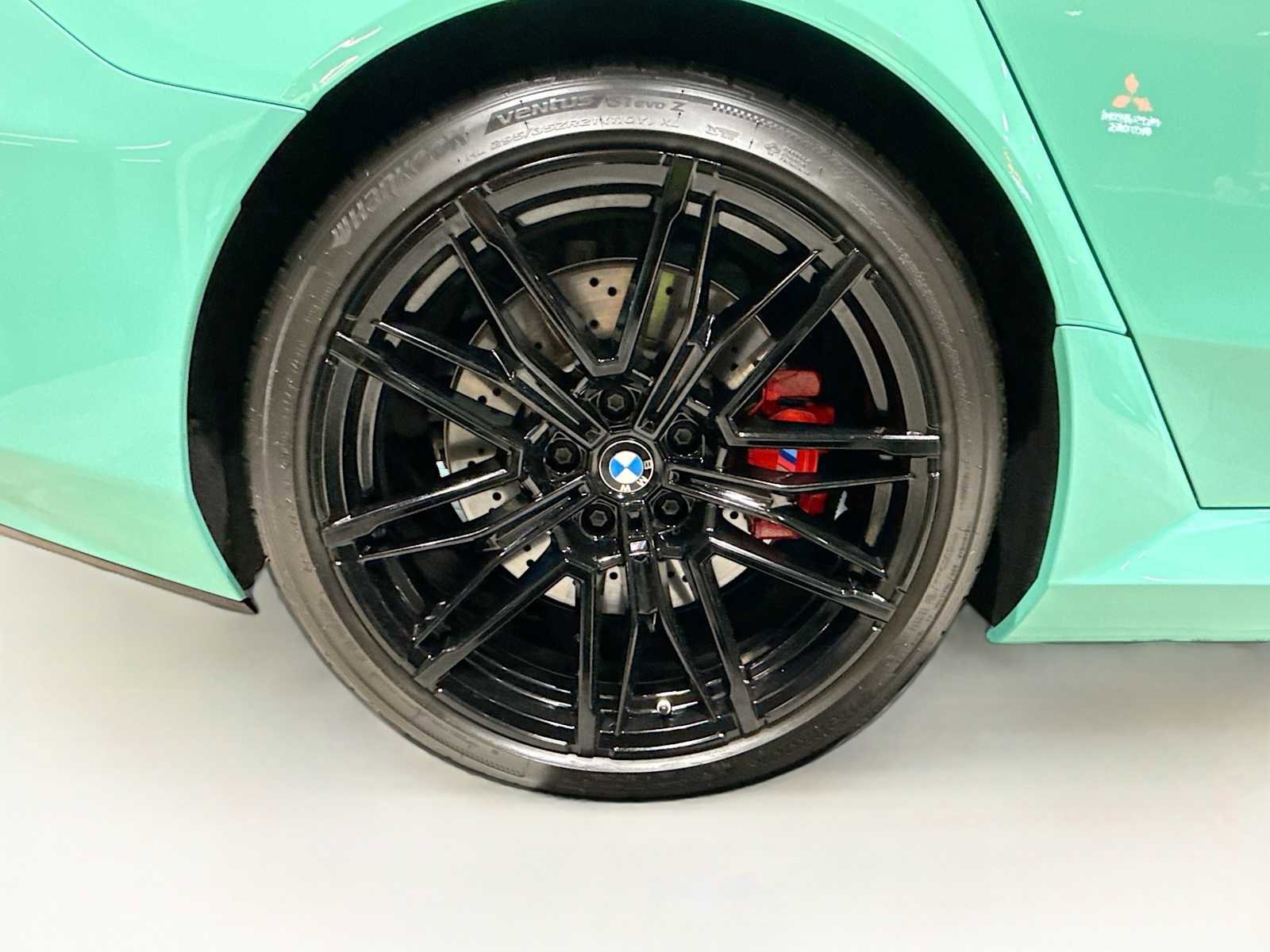 Used 2025 BMW M5 w/ Carbon Package AWD/4WD image 36