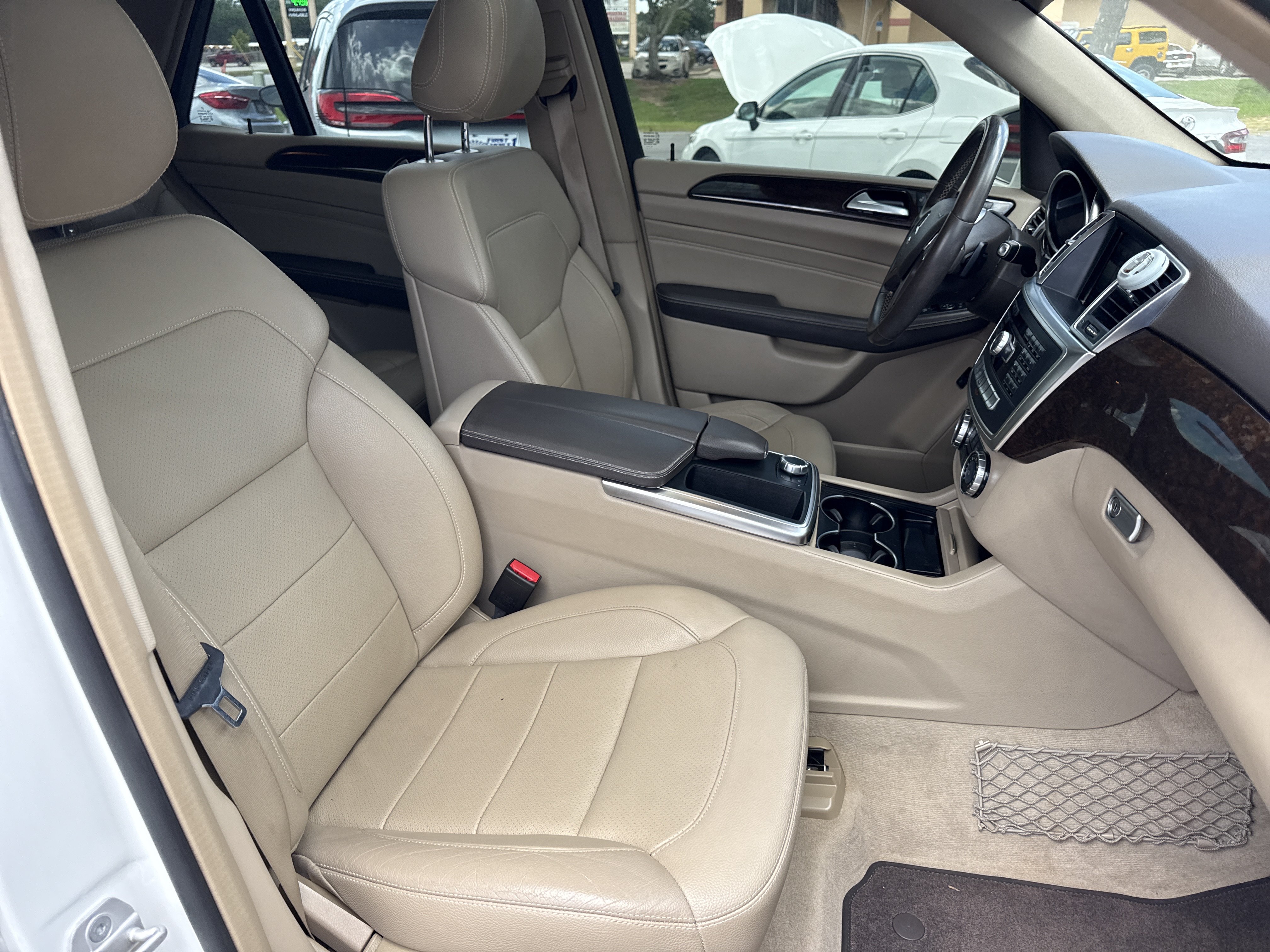 Used 2015 Mercedes-Benz ML 250 BlueTEC 4MATIC image 26