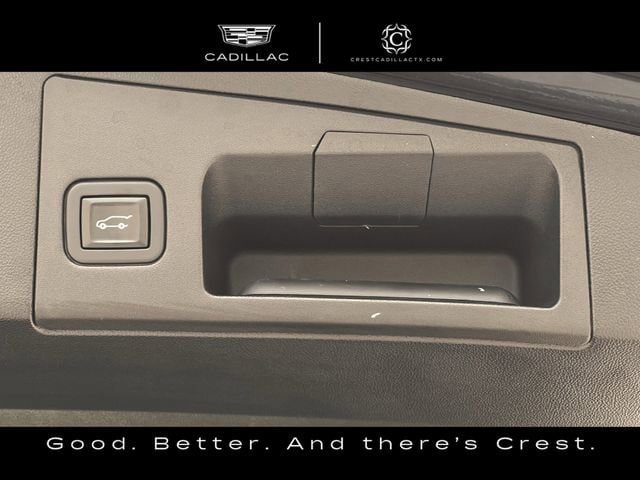 Used 2021 Cadillac XT5 Luxury w/ LPO, Floor Liner Package FWD image 32