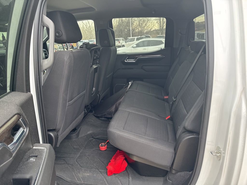 Used 2023 Chevrolet Silverado 1500 RST w/ Redline Edition image 12