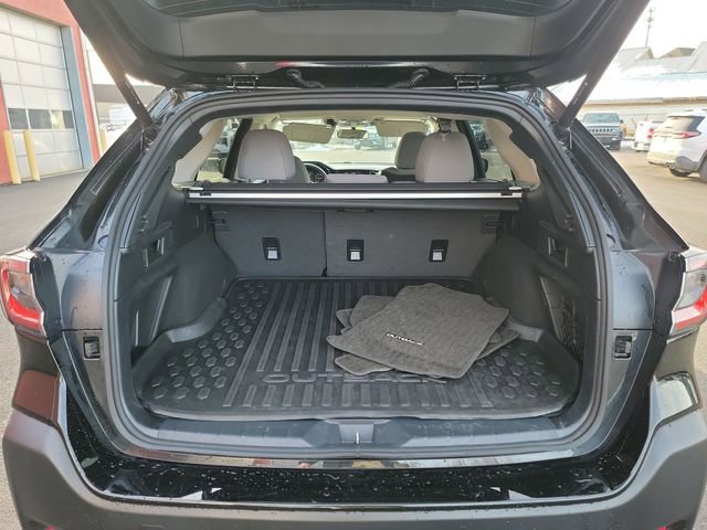 Used 2024 Subaru Outback Premium image 26