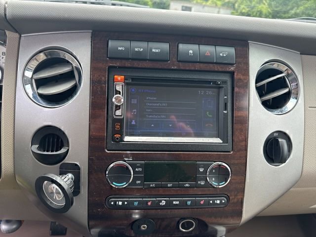 Used 2008 Ford Expedition Limited RWD image 12