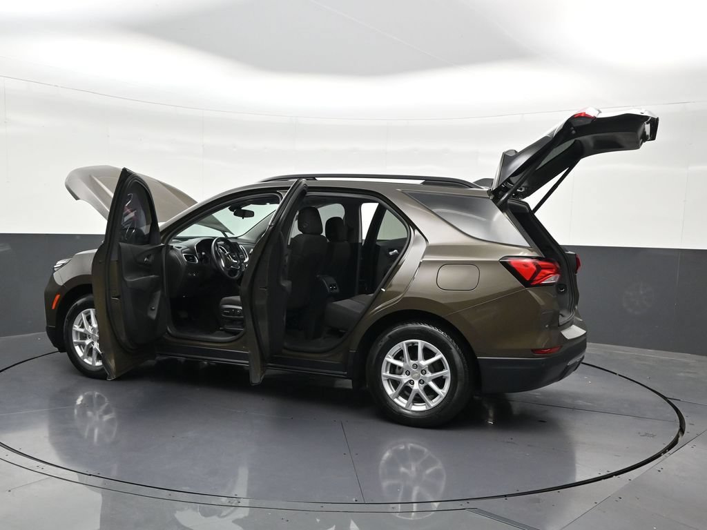 Used 2023 Chevrolet Equinox LT FWD image 36