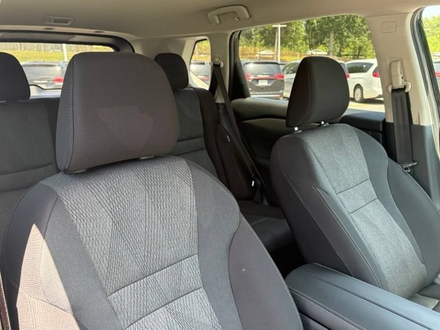 New 2026 Nissan Rogue SV w/ Cold Weather Package AWD/4WD image 29