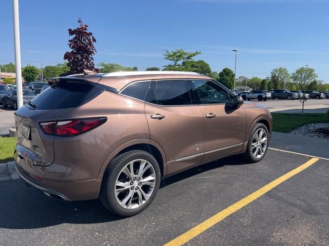 Used 2019 Chevrolet Blazer Premier w/ Sun and Wheels Package AWD/4WD image 3