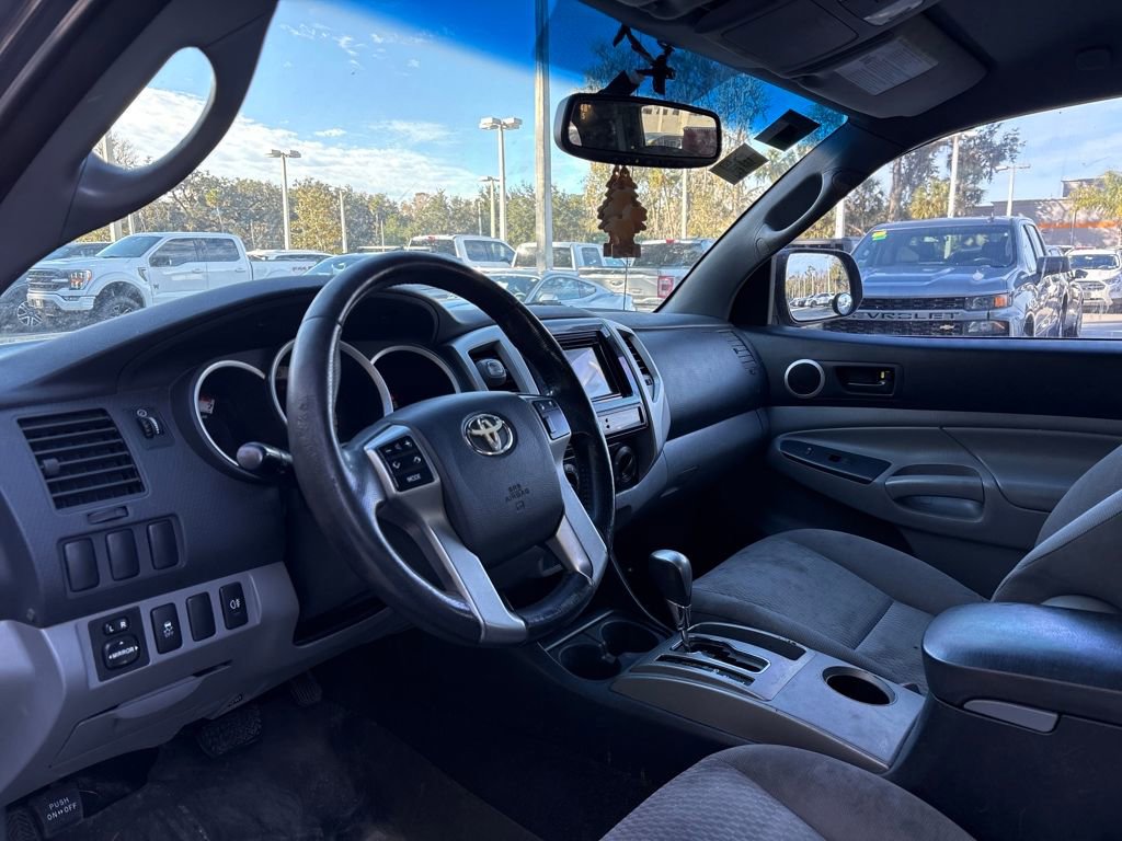 Used 2012 Toyota Tacoma PreRunner image 6