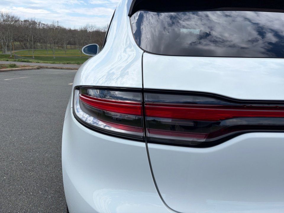 Certified 2026 Porsche Macan Turbo AWD/4WD image 14