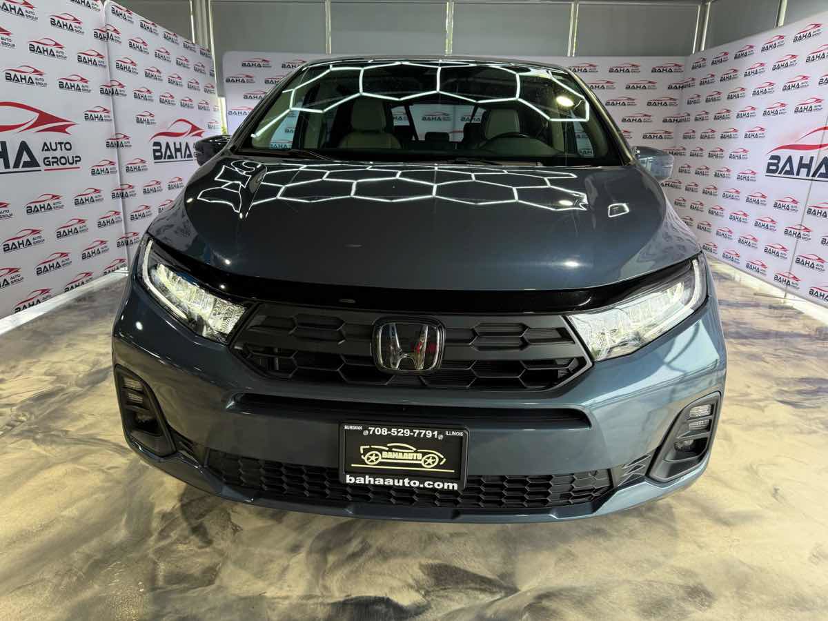 Used 2025 Honda Odyssey EX-L image 2
