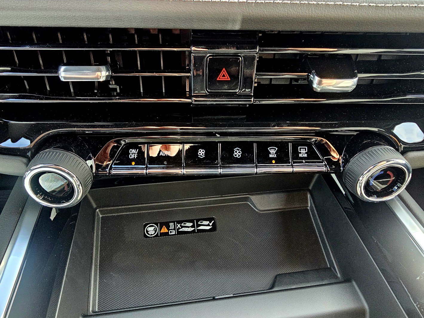 New 2026 Chevrolet Tahoe LT w/ Comfort Package image 26