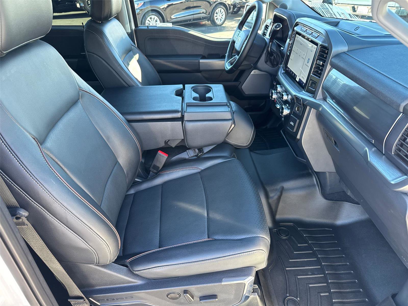 Used 2022 Ford F150 Lariat w/ Equipment Group 501A Mid image 17